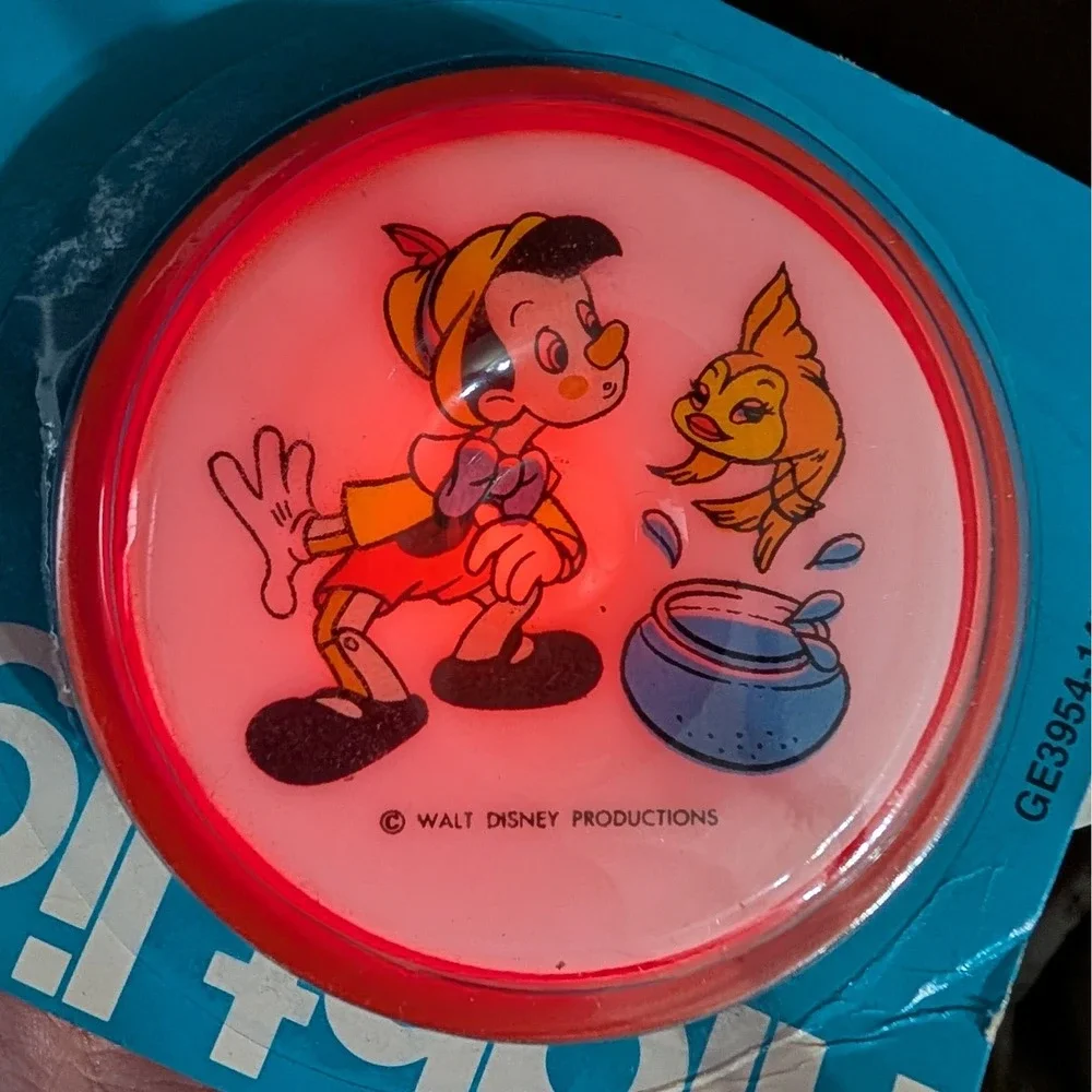 GE Walt Disney Pinocchio Night Light 125V 1/4 Watt Vintage 1977 NIB Working